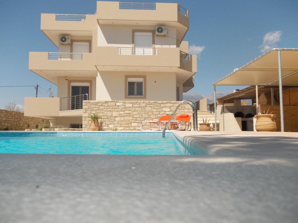 Elpidis Villa Kokkinos Pirgos Exterior foto